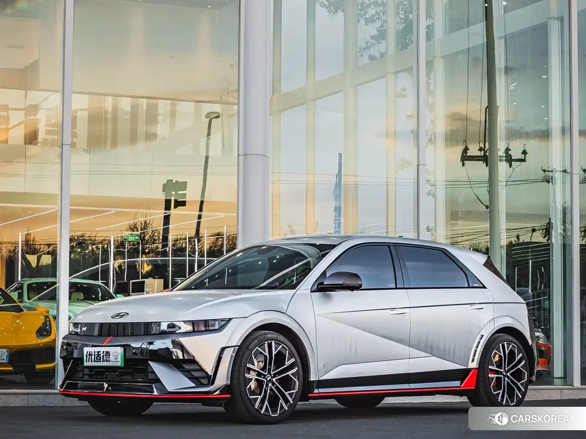Hyundai Ioniq 5N 2025 Silver/gray из Китая, фото 4
