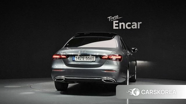 Mercedes-Benz E-Class W213 id 4930193 из Кореи 24
