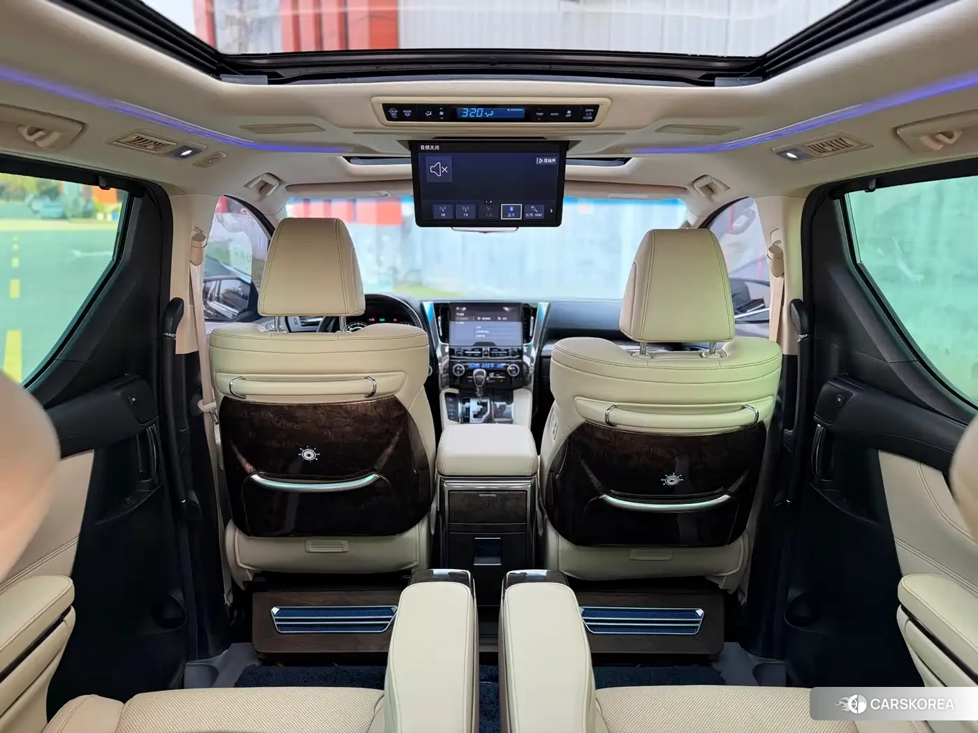 Toyota Vellfire 2022 Черный из Китая, фото 6