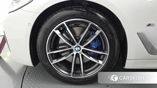 BMW 5 Series (G30) id 4768466 из Кореи 28