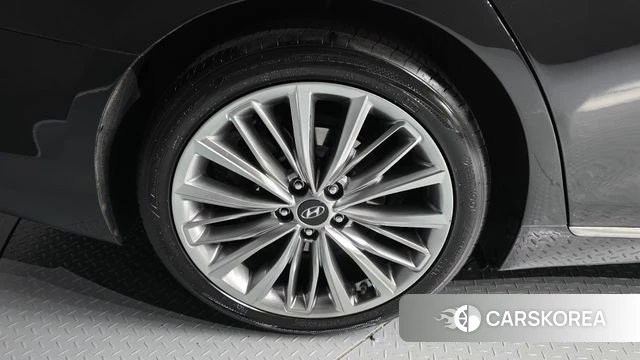 Hyundai Grandeur IG id 5054686 из Кореи 27