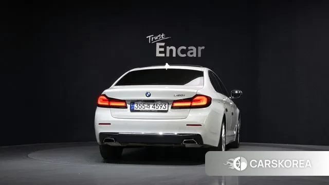 BMW 5 Series (G30) id 3467502 из Кореи 14