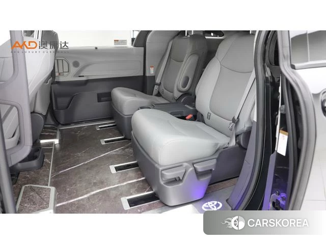 Toyota Granvia 2024 Черный из Китая, фото 5