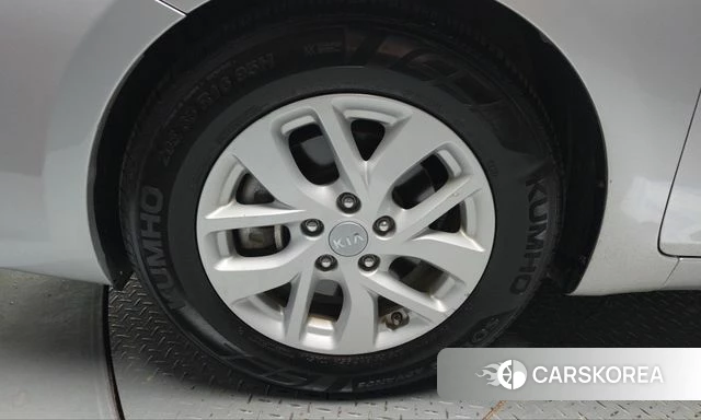 Kia The New Carens id 5013956 из Кореи 22