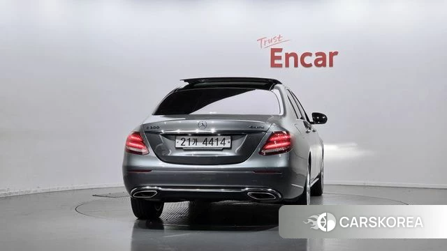 Mercedes-Benz E-Class W213 id 4998507 из Кореи 24