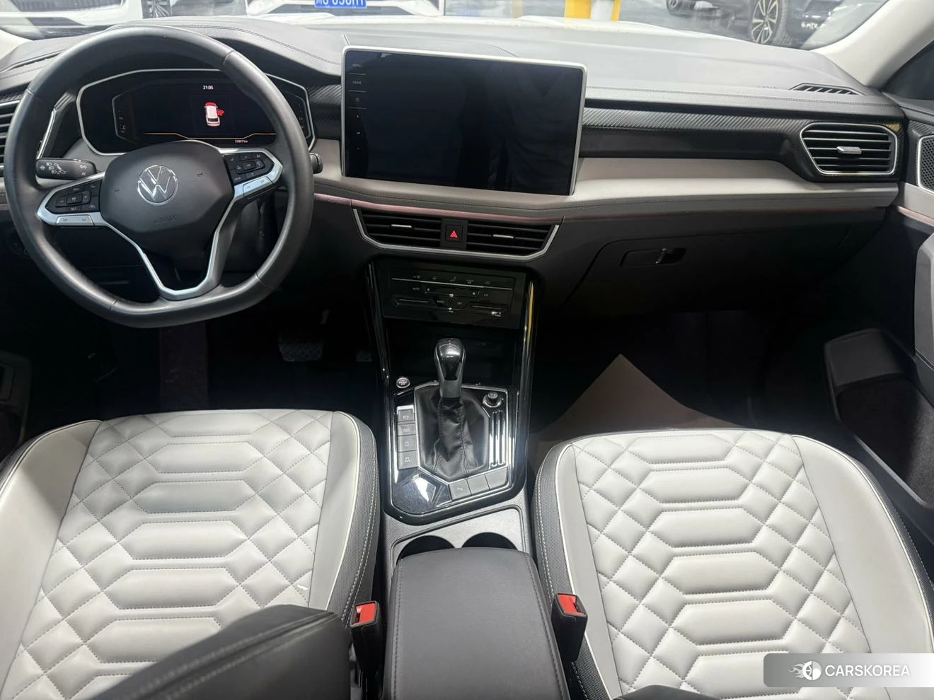 Volkswagen Tayron 2022 Белый из Китая, фото 4