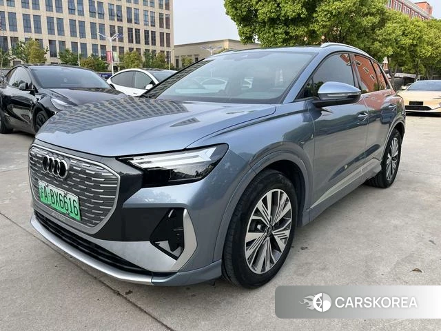 Audi Q4 2023 Темно-серый из Китая, фото 4