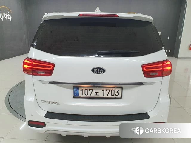 Kia The New Carnival id 5023954 из Кореи 14