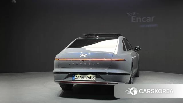 Hyundai Grandeur (GN7) id 4687294 из Кореи 14