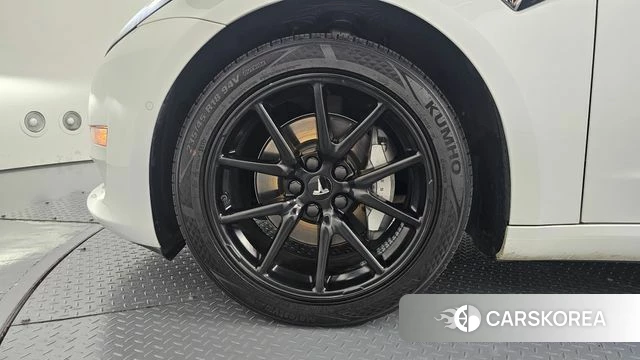 Tesla Model 3 id 4780417 из Кореи 30