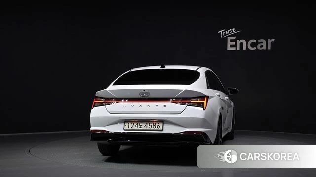 Hyundai Avante Hybrid (CN7) id 4731042 из Кореи 14