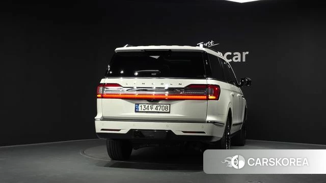 Lincoln Navigator 4th generation id 4793705 из Кореи 14
