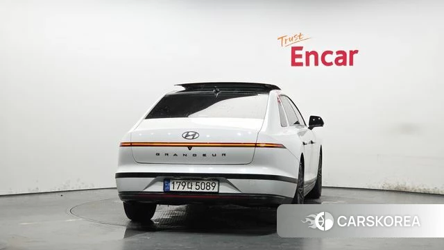 Hyundai Grandeur (GN7) id 4753016 из Кореи 34