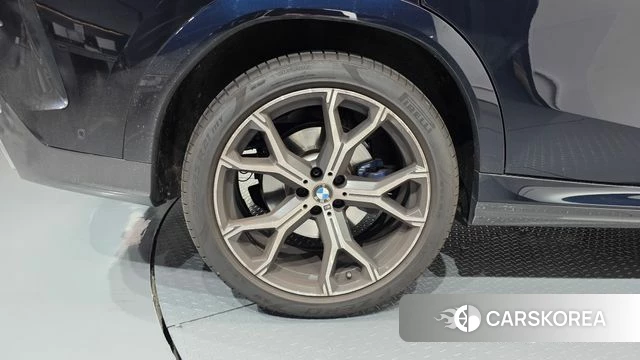 BMW X6 (G06) id 4950849 из Кореи 31