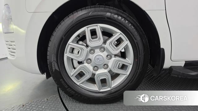 Hyundai Staria id 4957906 из Кореи 32