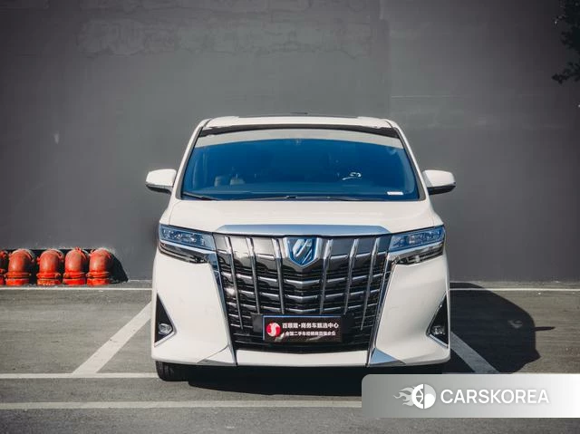 Toyota Alphard 2021 Белый из Китая, фото 6