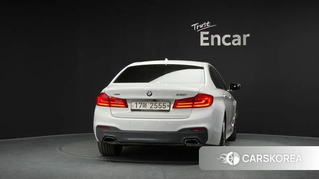 BMW 5 Series (G30) id 4960486 из Кореи 31
