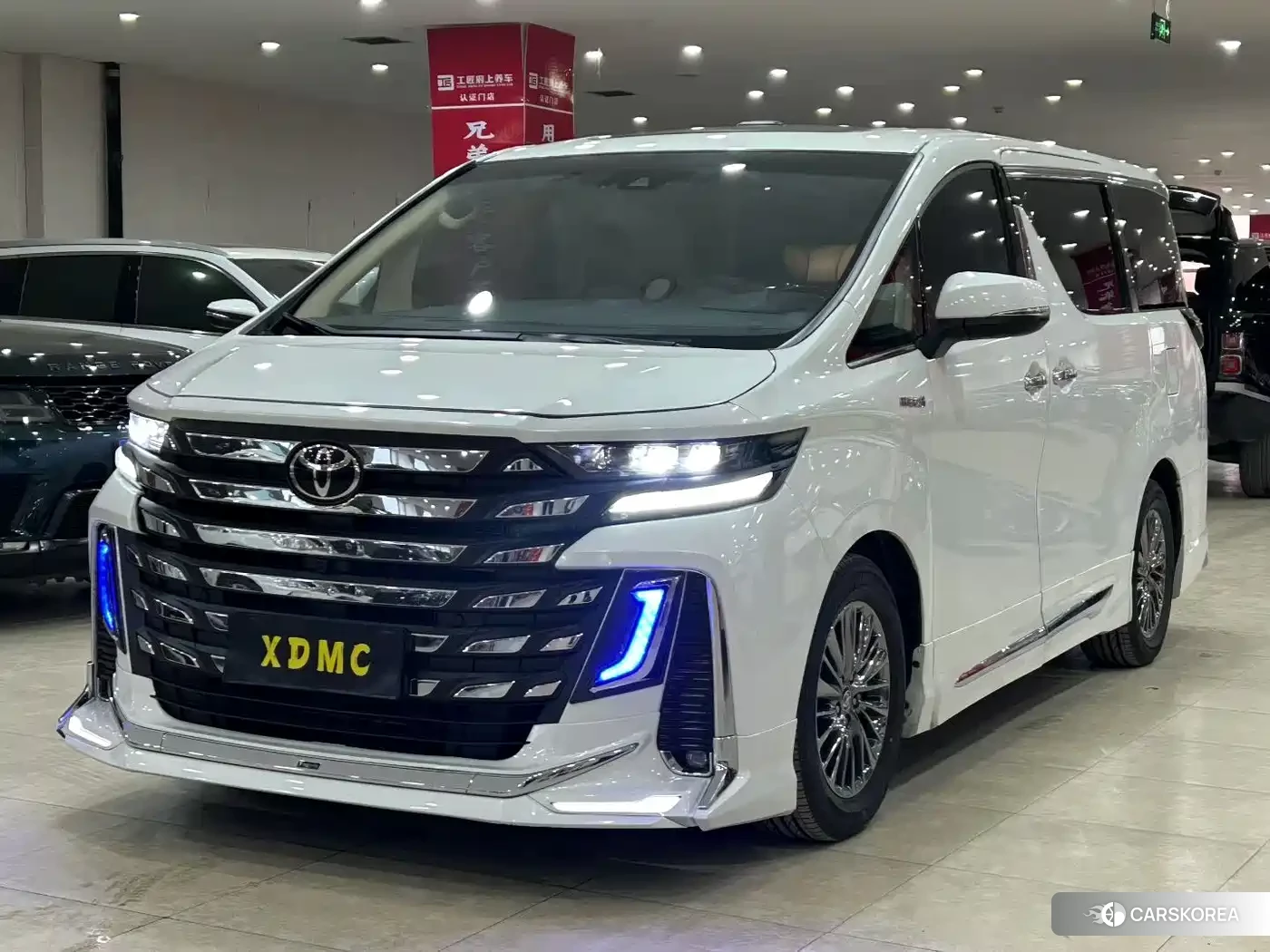 Toyota Vellfire 2020 Белый из Китая, фото 4