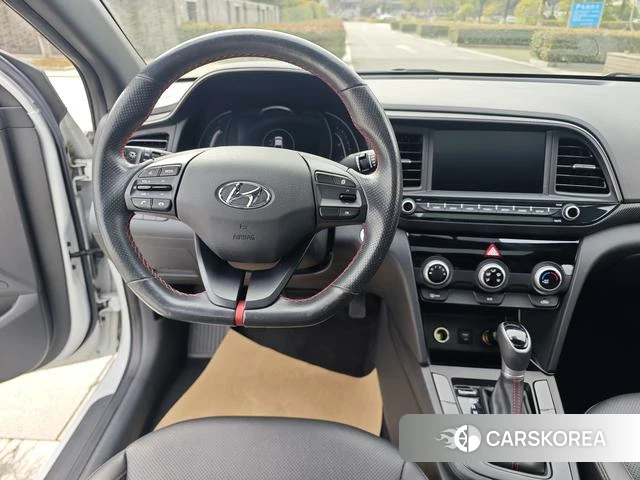 Hyundai Elantra 2020 Белый из Китая, фото 5