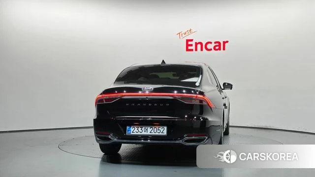 Hyundai The New Grandeur IG id 4836457 из Кореи 31