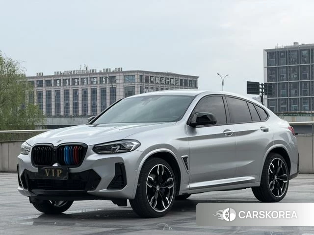 BMW X4 2023 Серебристо-серый из Китая, фото 4