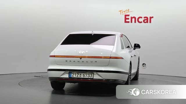 Hyundai Grandeur Hybrid (GN7) id 4980629 из Кореи 25
