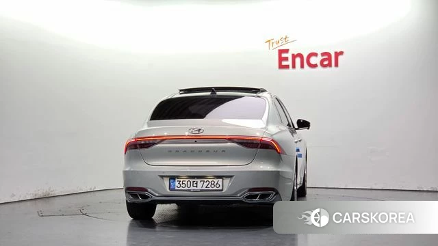 Hyundai The New Grandeur IG id 5054113 из Кореи 26