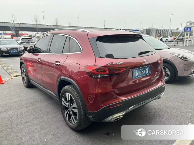 Mercedes-Benz GLA 2023 Красный из Китая, фото 4