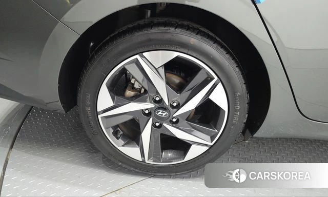 Hyundai Avante Hybrid (CN7) id 4981398 из Кореи 24