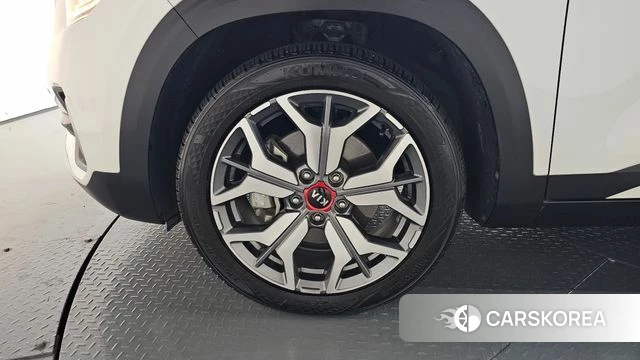 Kia Seltos id 5034910 из Кореи 27