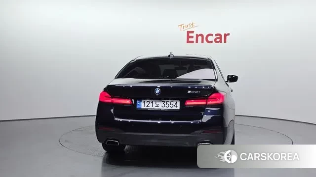 BMW 5 Series (G30) id 3740673 из Кореи 14