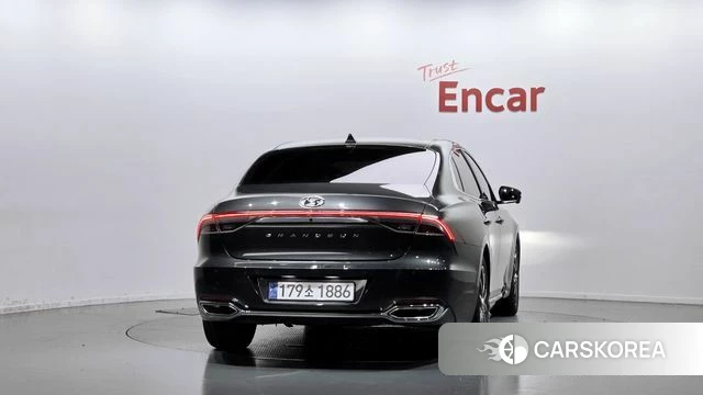 Hyundai The New Grandeur IG id 4754109 из Кореи 14