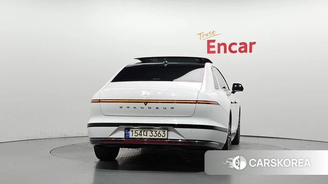 Hyundai Grandeur Hybrid (GN7) id 5021536 из Кореи 14