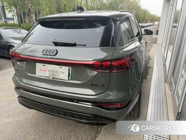 Audi Q6L 2025 Зеленый из Китая, фото 4
