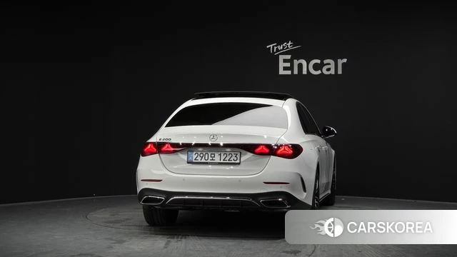 Mercedes-Benz E-Class W214 id 4862536 из Кореи 31