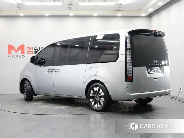 Hyundai Staria id 4986477 из Кореи 14
