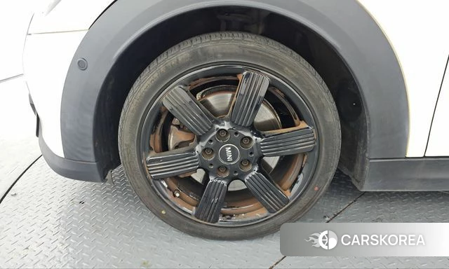 Mini Cooper S Convertible id 5012507 из Кореи 25