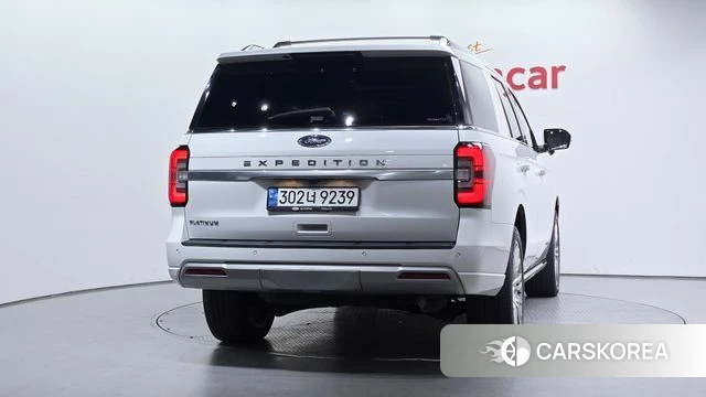 Ford Expeditation id 4991445 из Кореи 25