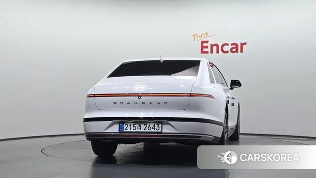 Hyundai Grandeur (GN7) id 4934574 из Кореи 14