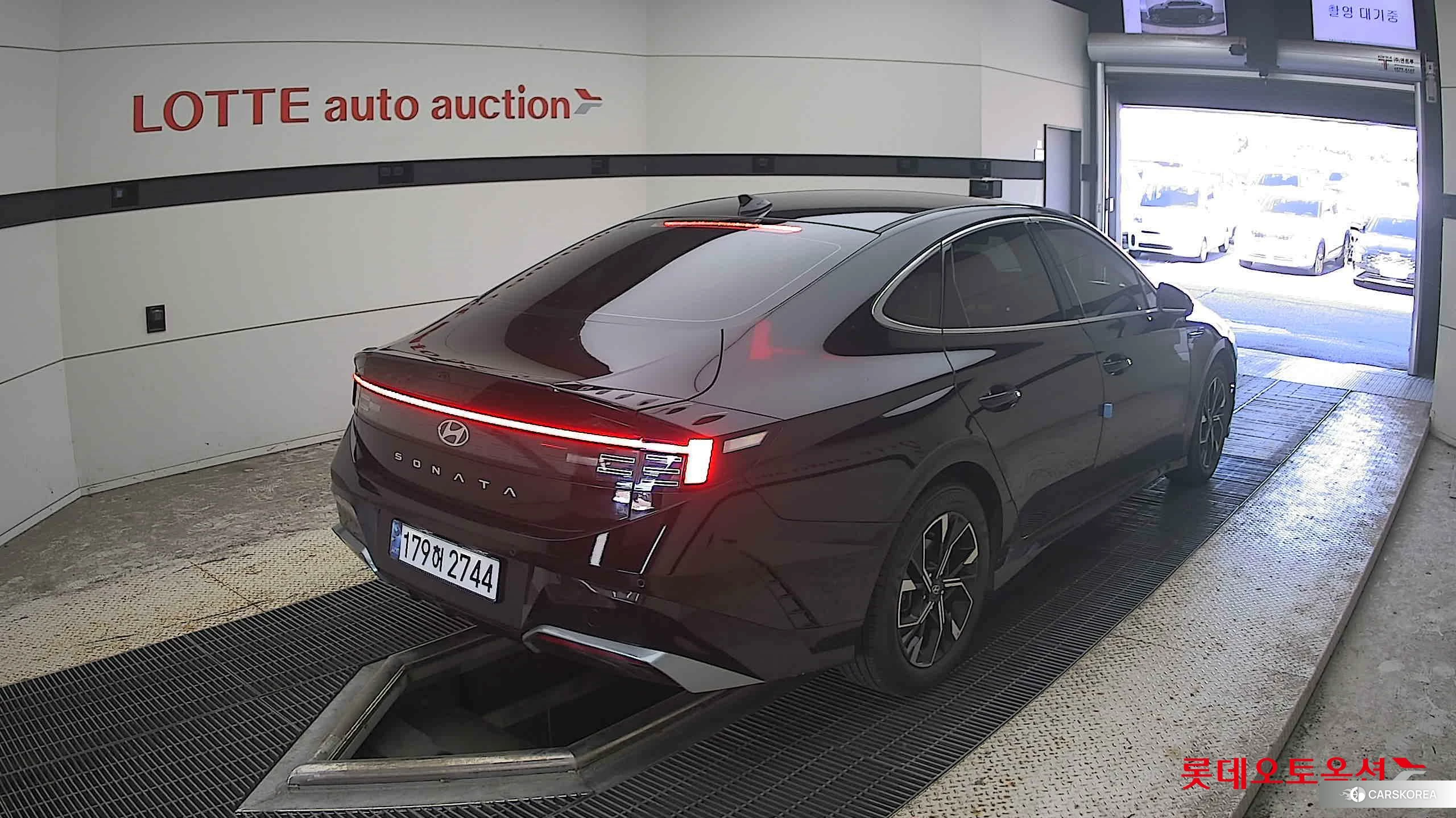 Hyundai Sonata id 4990003 из Кореи 31