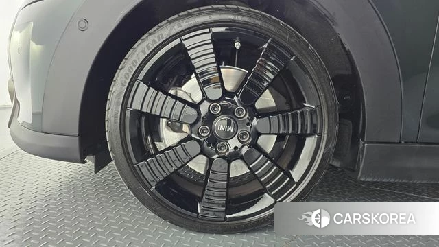 Mini Cooper S id 5046927 из Кореи 26
