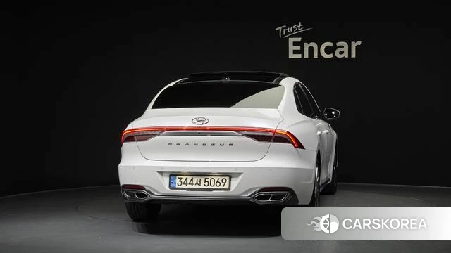 Hyundai The New Grandeur IG Hybrid id 4769770 из Кореи 14