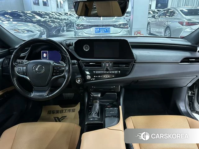 Lexus ES 2022 Серебристо-серый из Китая, фото 6