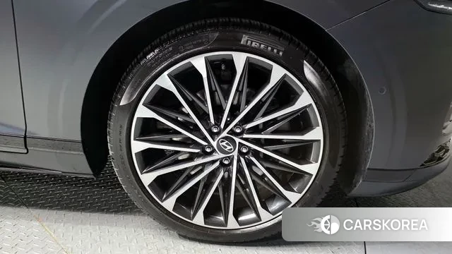 Hyundai Grandeur (GN7) id 3776511 из Кореи 14