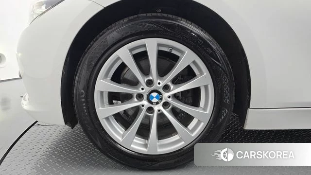BMW 3 Series (F30) id 4924170 из Кореи 25