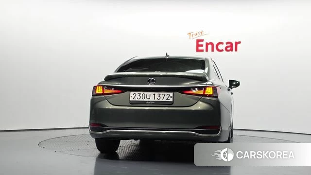 Lexus ES300h 7th generation id 4921782 из Кореи 28
