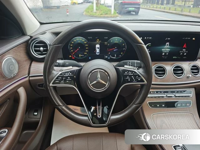Mercedes-Benz E-Class 2021 Черный из Китая, фото 6