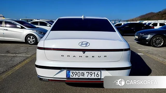 Hyundai Grandeur (GN7) id 3757392 из Кореи 14