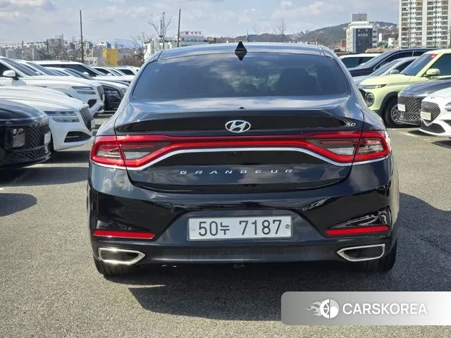 Hyundai Grandeur IG id 3748527 из Кореи 14
