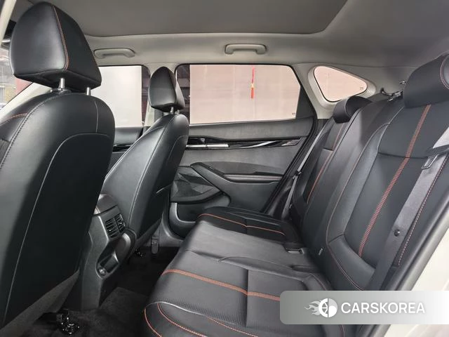 Kia KX3 2021 Белый из Китая, фото 4
